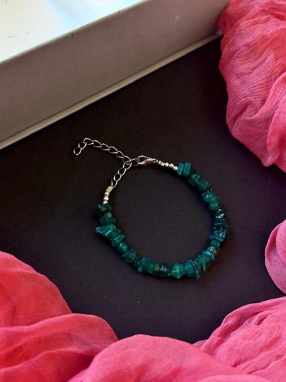 Natural Cut Chips Stone Bracelet