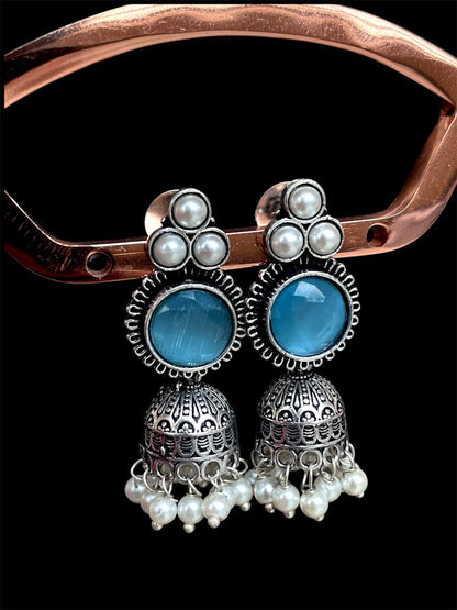 Monalisa Stone Oxidized Jhumki Earring