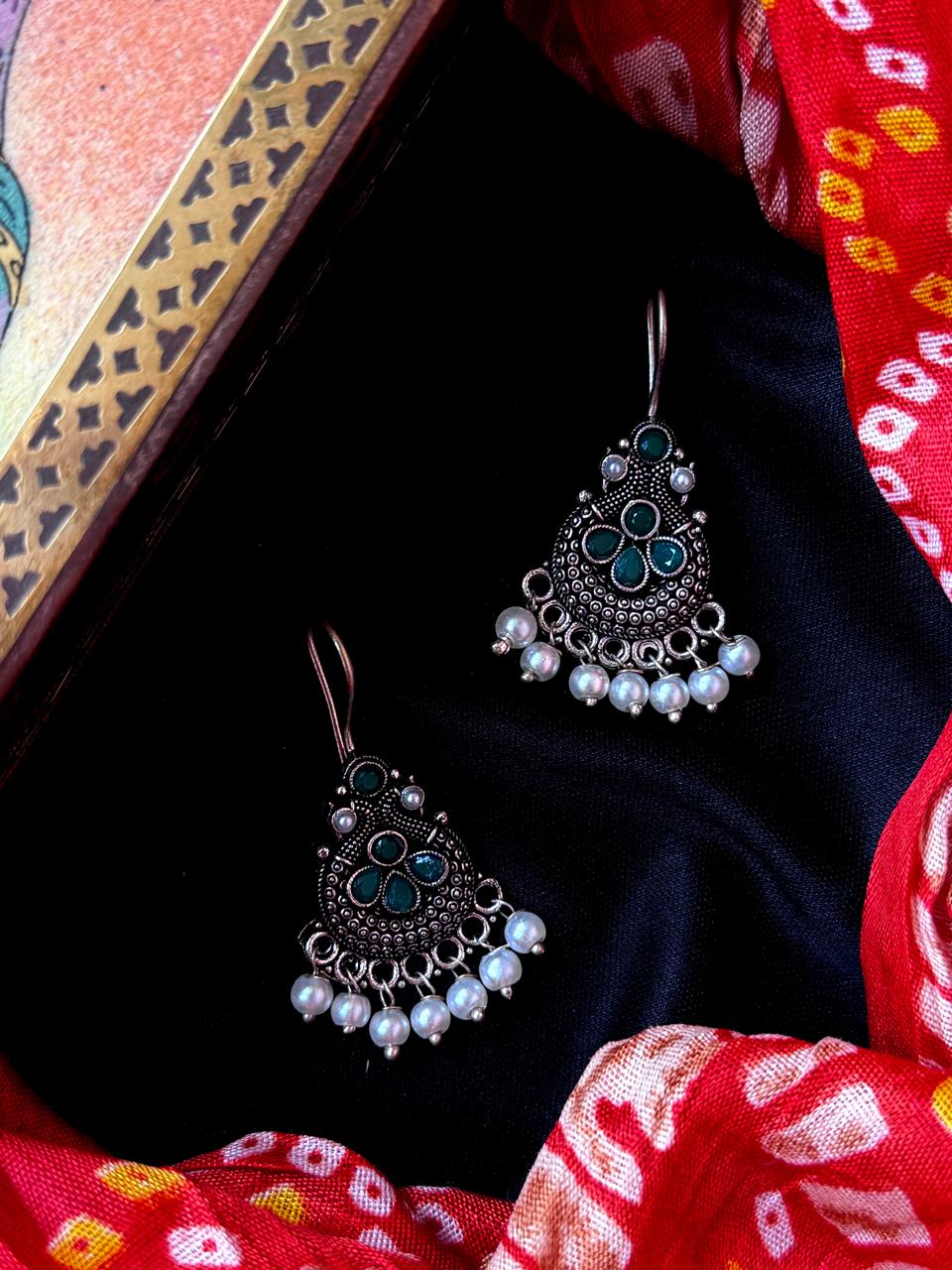 Monalisa Stone Black Polish Oxidized Earring
