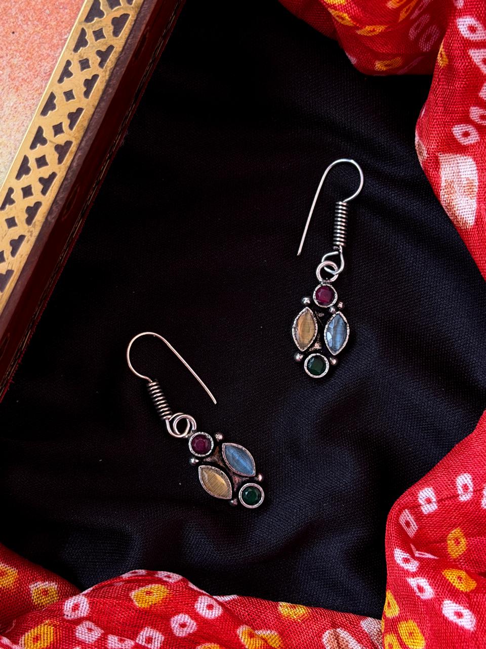 Monalisa Stone Hanging Silver Replica Earring