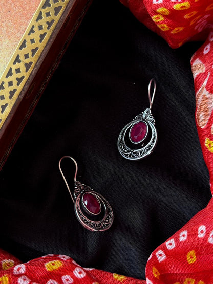 Monalisa Stone Oxidized Earring