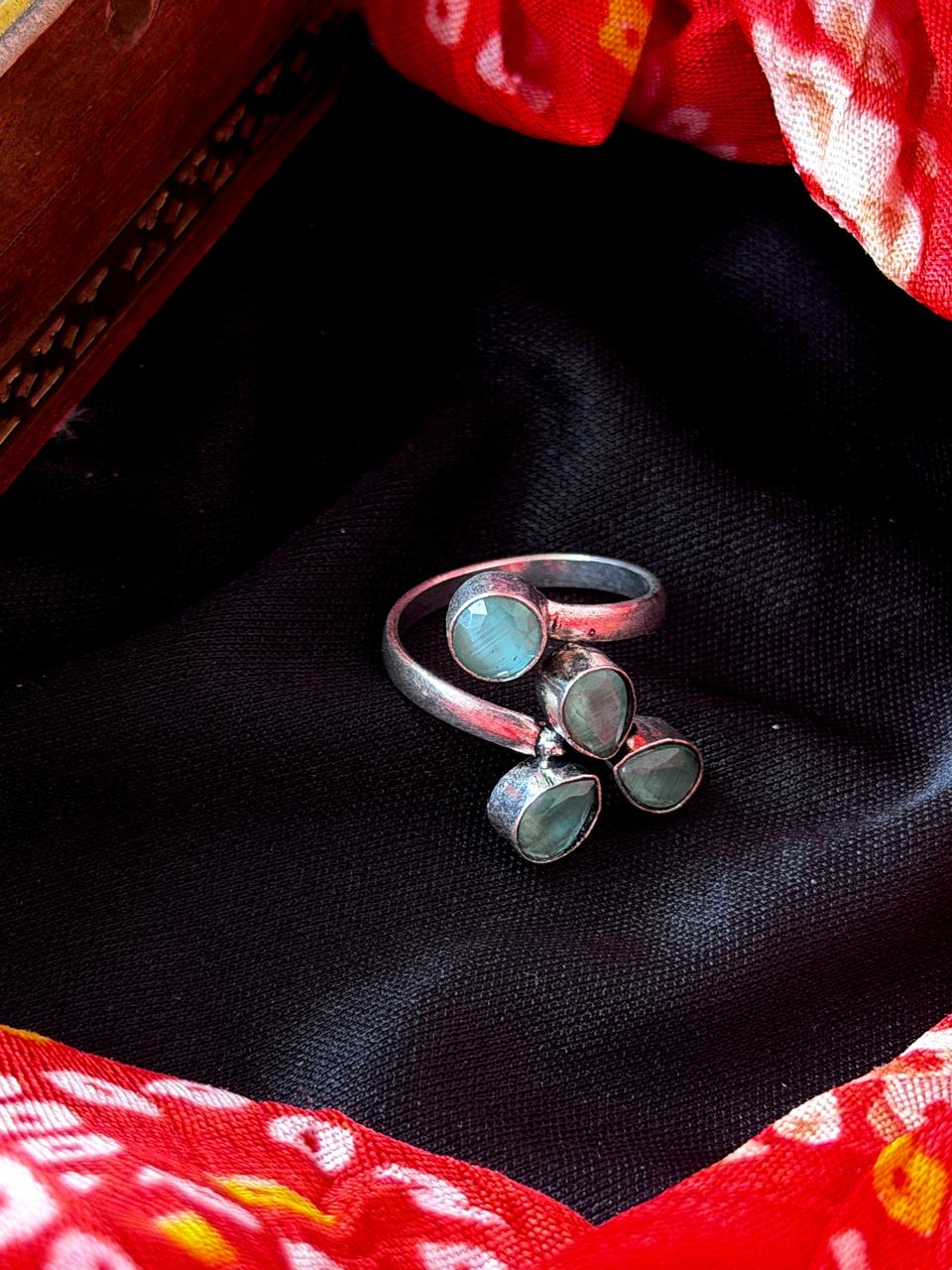 Monalisa Stone Silver Replica Ring