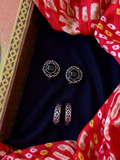 Monalisa Stone Oxidized Tow Ring (set of 2 pairs)