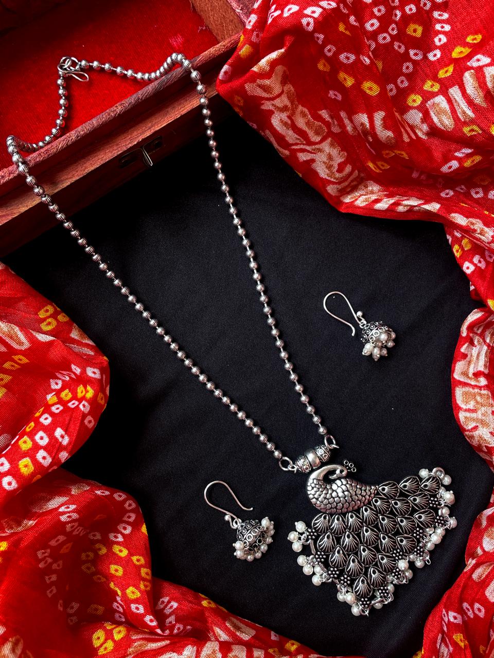 Oxidized Peacock Pendant Chain Necklace with Earring set