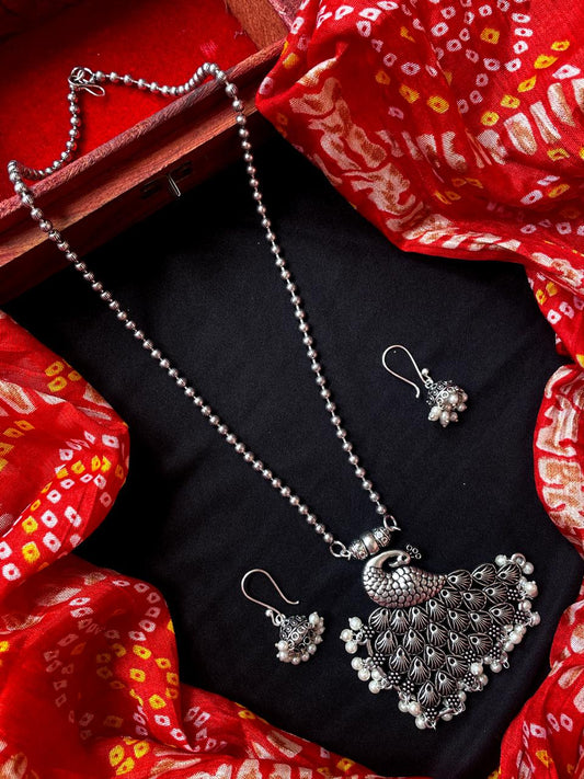 Oxidized Peacock Pendant Chain Necklace with Earring set