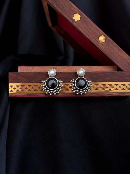 Monalisa Stone Oxidized Floral Earring