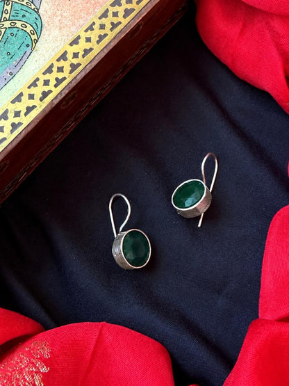 Monalisa Stone Round Shape Oxidized Earring