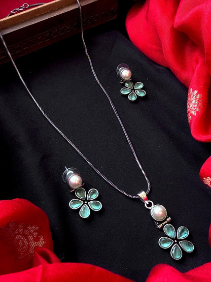Monalisa Stone Pendant Chain Necklace with Earring set