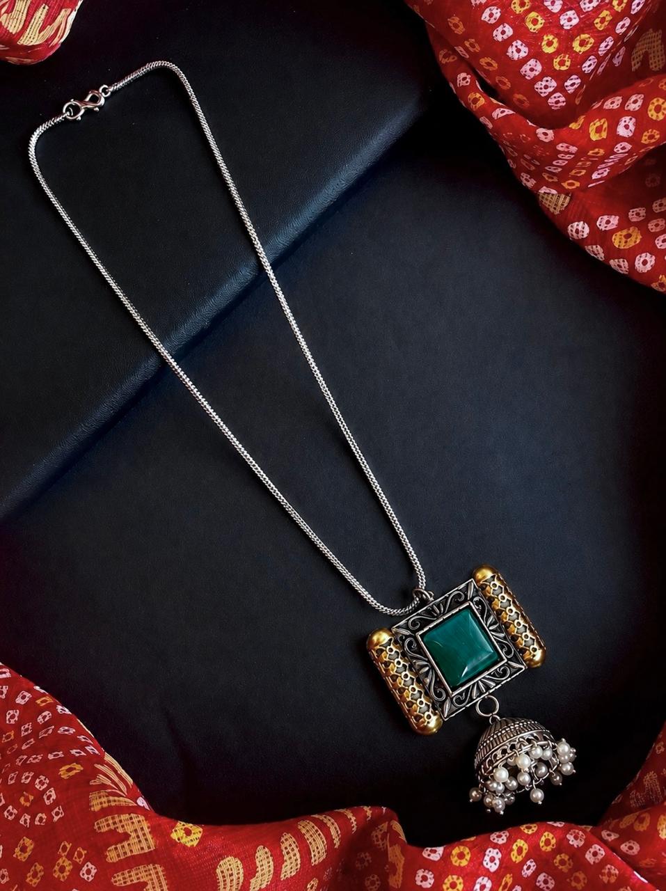 Dual Tone Pendant Chain Necklace