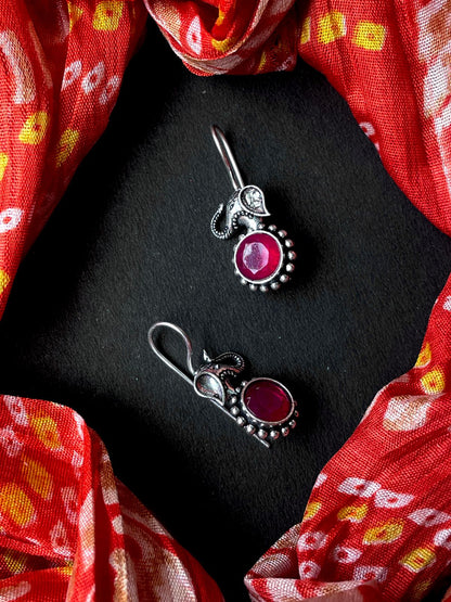 Monalisa Stone Oxidized Elephant shape Earring