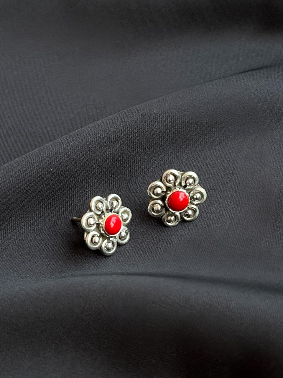 Floral 92.5 Silver Stud Earring