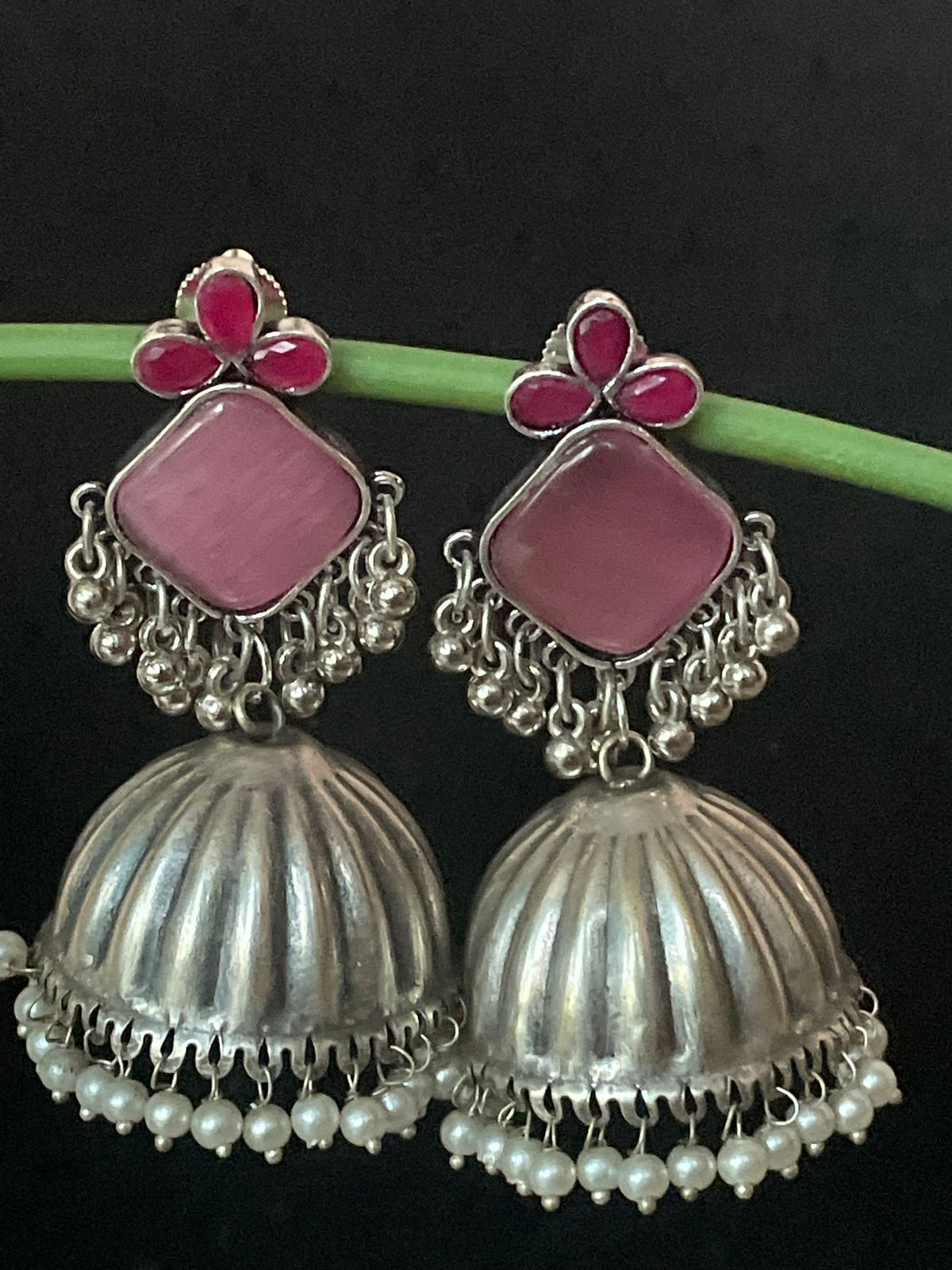 Monalisa Stone with beautiful Jhumka Earring