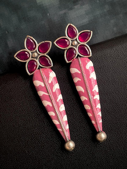 Hand Painted Floral Oxidized Stud Earring