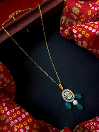 Kundan with Stone Pendant Chain Necklace
