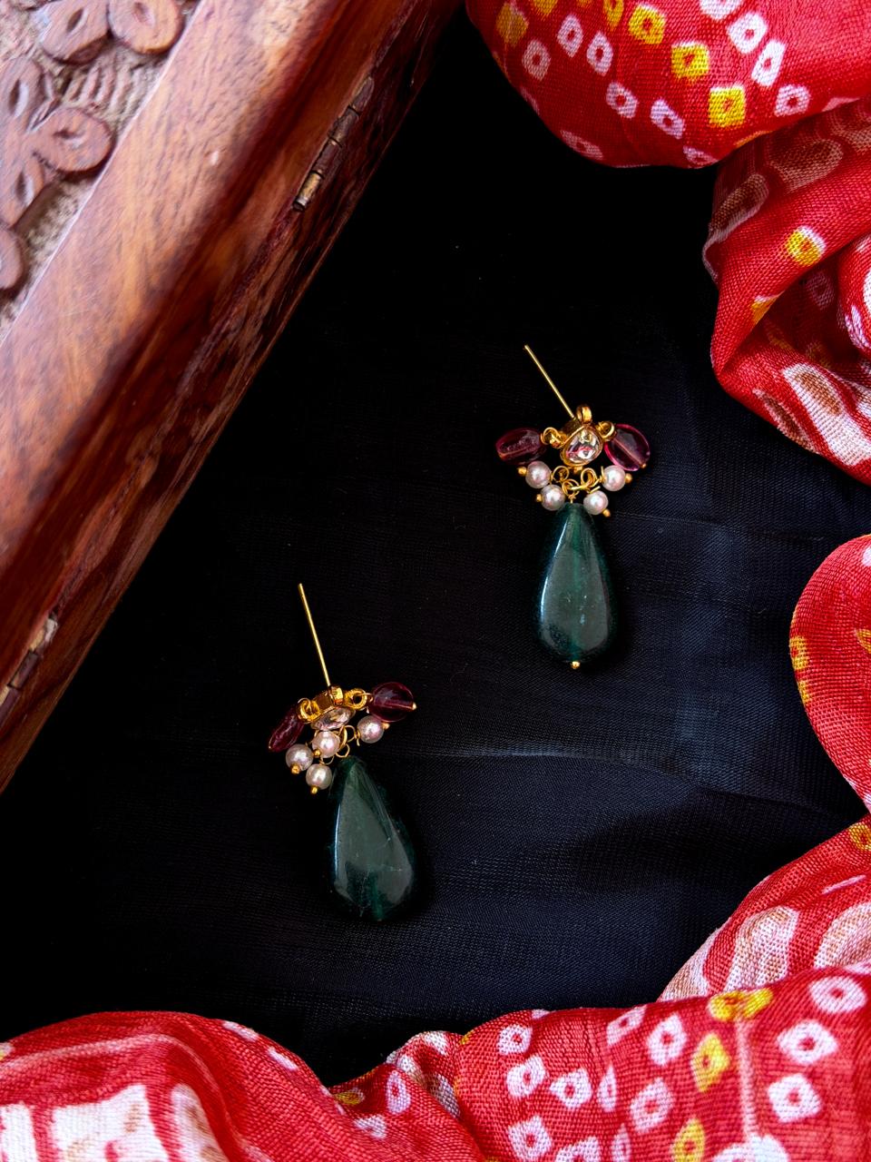 Stone Beaded Kundan earring
