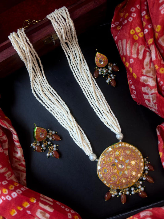 Lakh Beaded Pendant Necklace with Lakh Earring Set