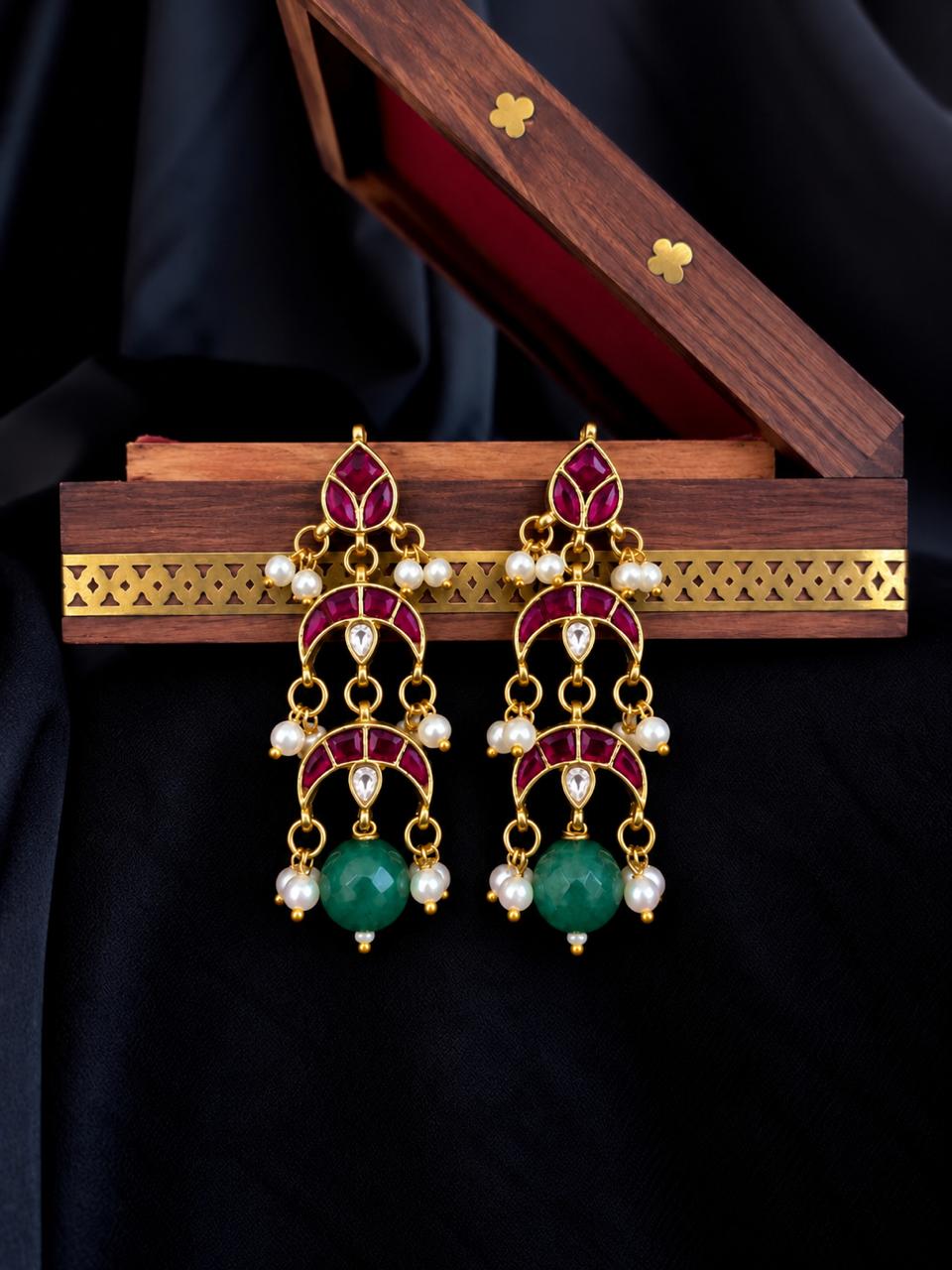 Pachi Kundan with Stone Beaded Earring