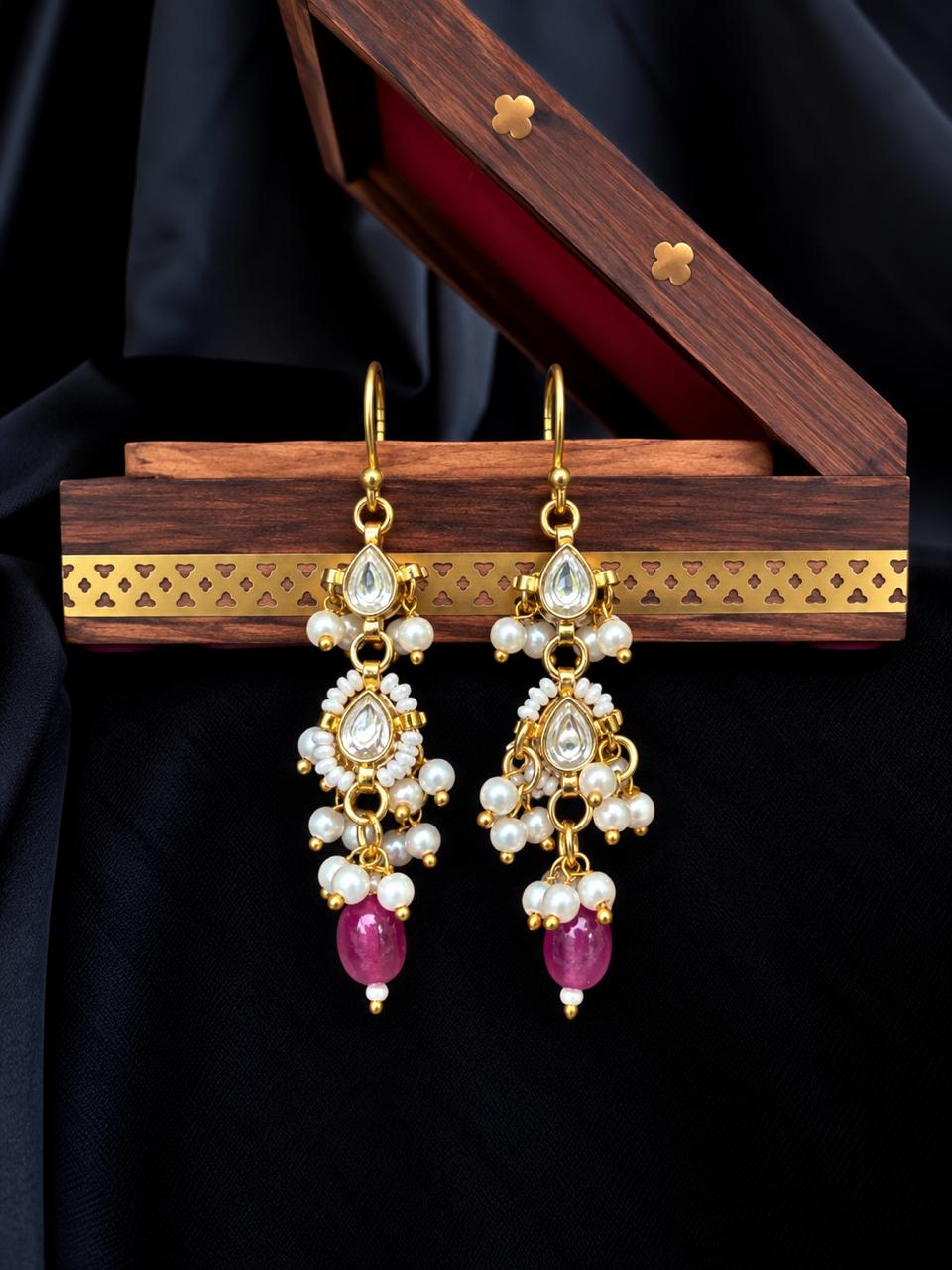 Pachi Kundan Stone Beaded Earring