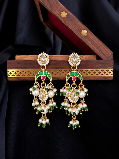 Pachi Kundan Pearl Beaded Earring