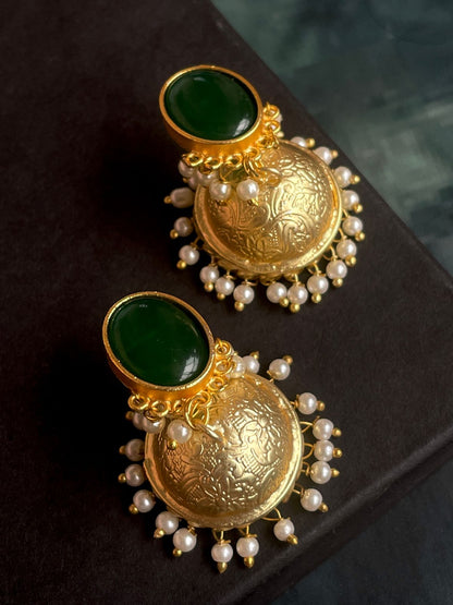 Monalisa Stone Top and Golden Jhumki Earring