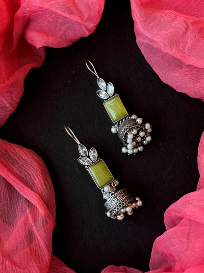 Monalisa Stone Top with Oxidized Jhumki Earring