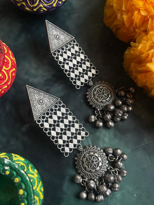 Oxidized Geometrical Antique Earring