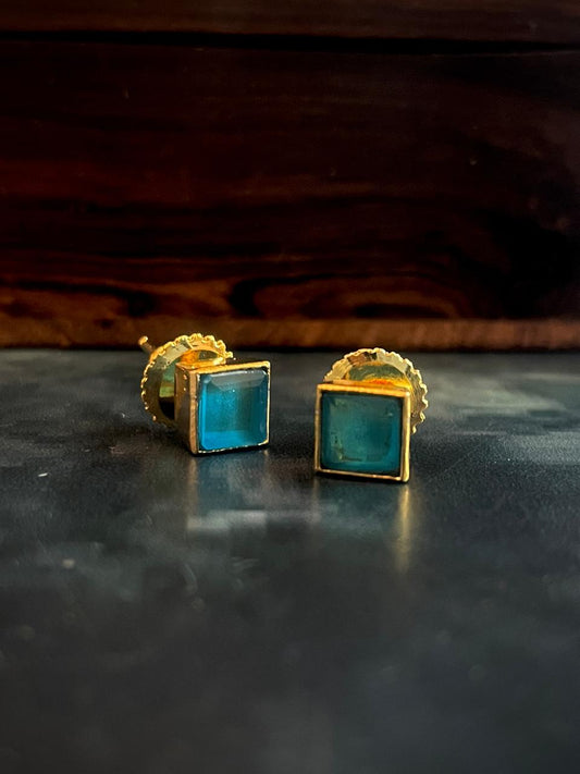 Monalisa Stone Partywear Trendy Square Stud Earring