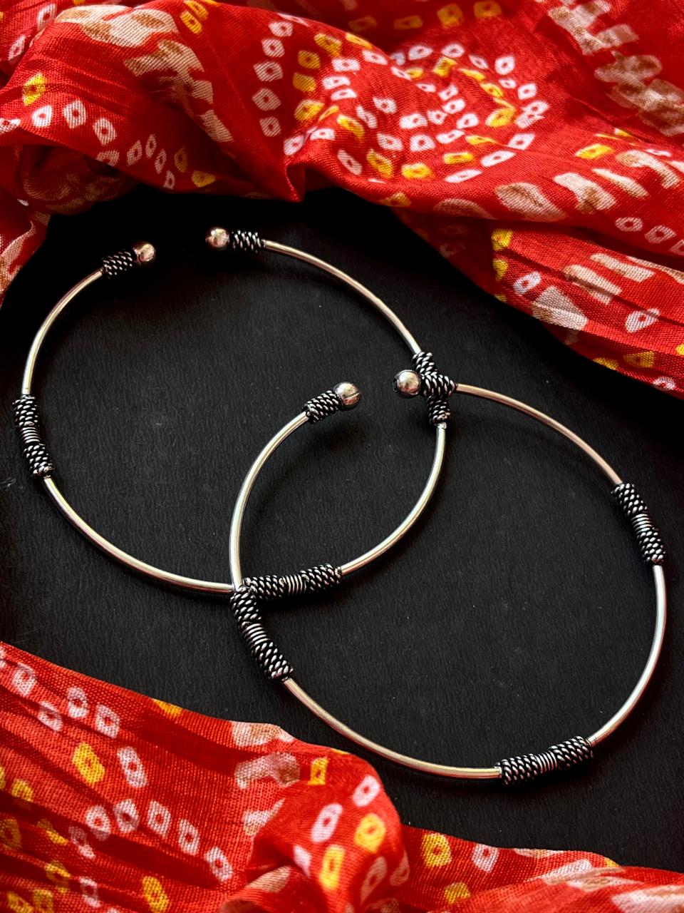 Oxidized Designer Anklet Pair