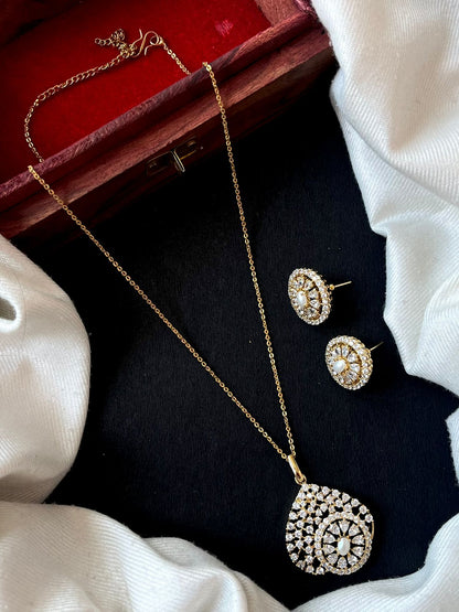 AD pendant Necklace with Earring Partywear Set