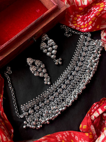 Silver Replica Traditional Partywear Choker with Earring set