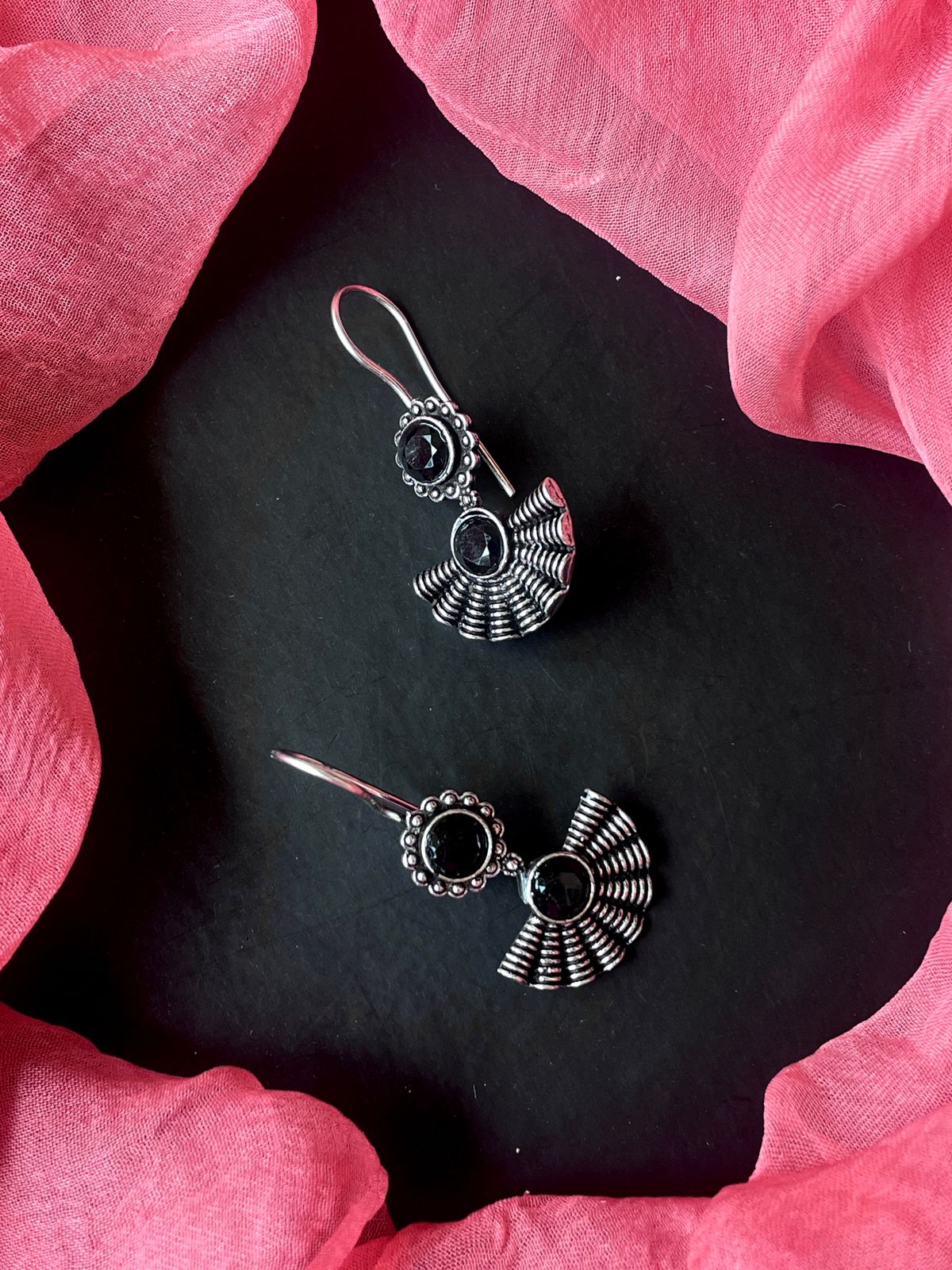 Monalisa Stone Oxidized Floral Earring