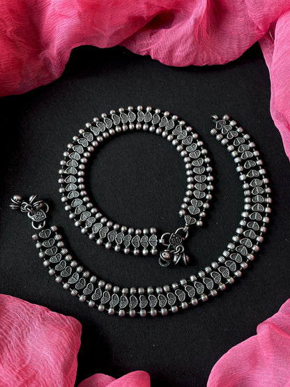 Black Polish Antique Look Anklet