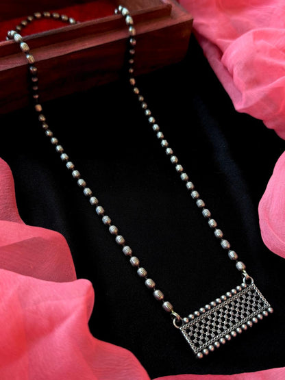 Oxidized Pendant Chain Necklace