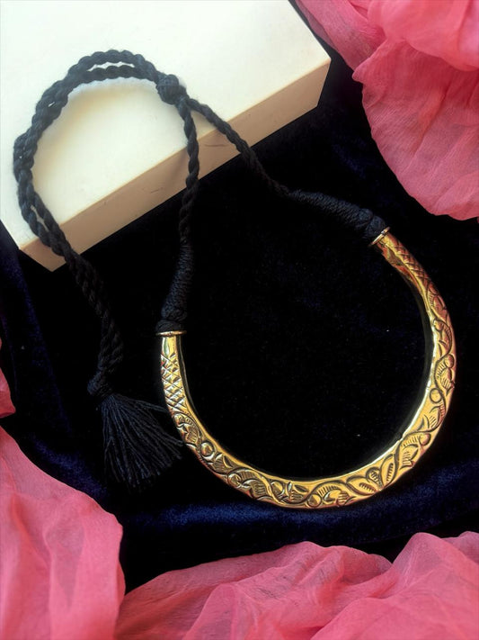 Golden Hasli Necklace with Adjustable Dori