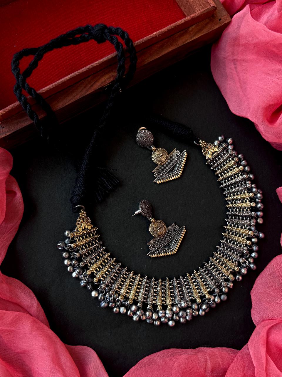 Dual Tone Choker Necklace with Earring Set