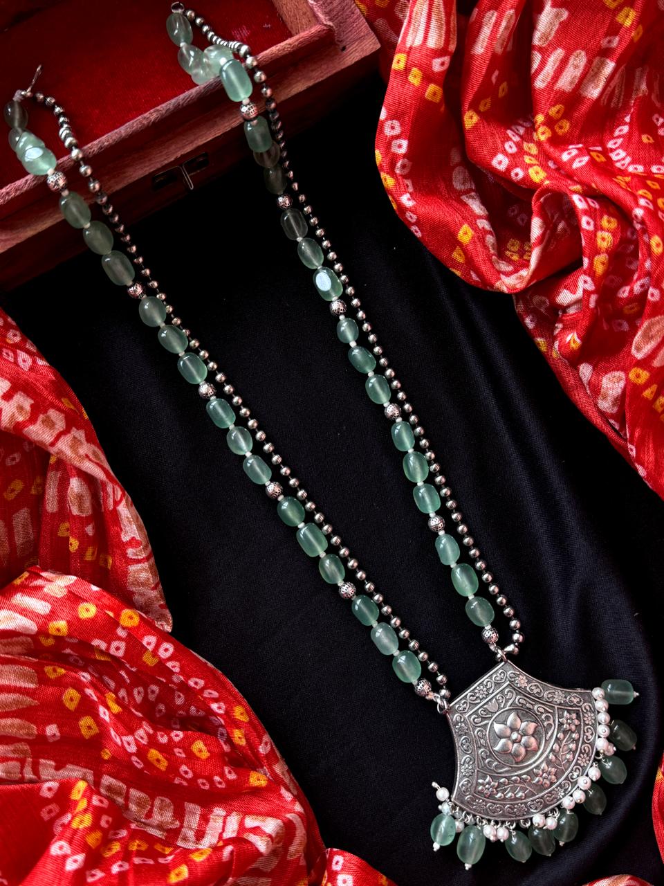 Stone Beaded Layered Oxidized Pendant Chain Necklace with Earring set