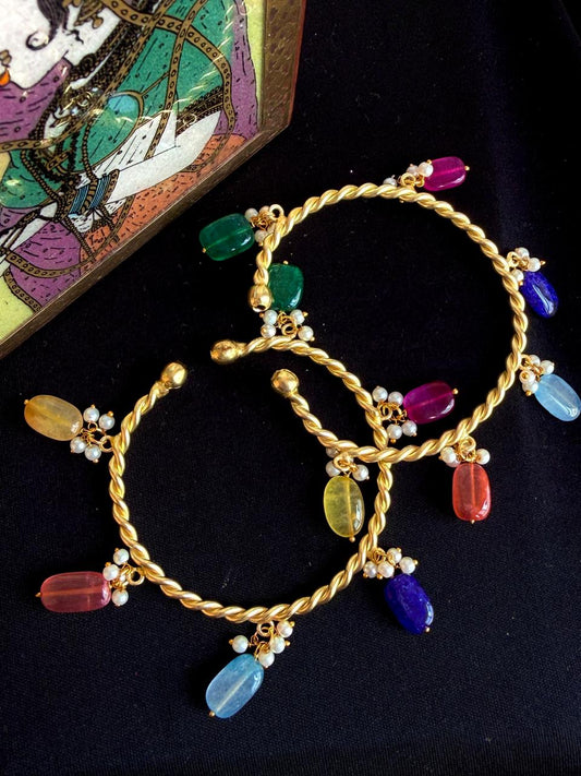 Golden Twisted Stone Beaded Openable Bangle set