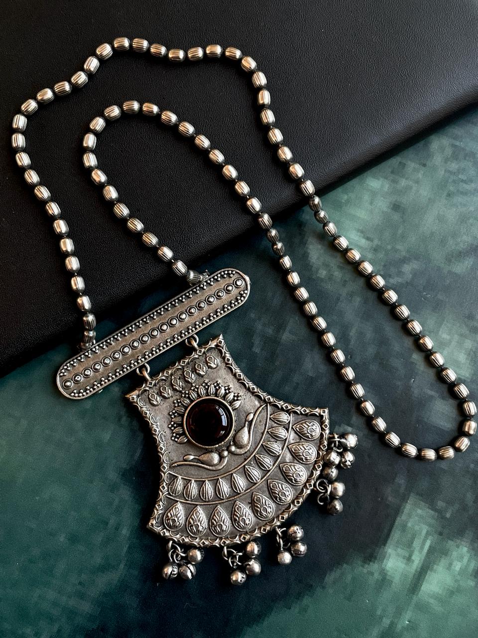 Monalisa Stone Black Polish Necklace