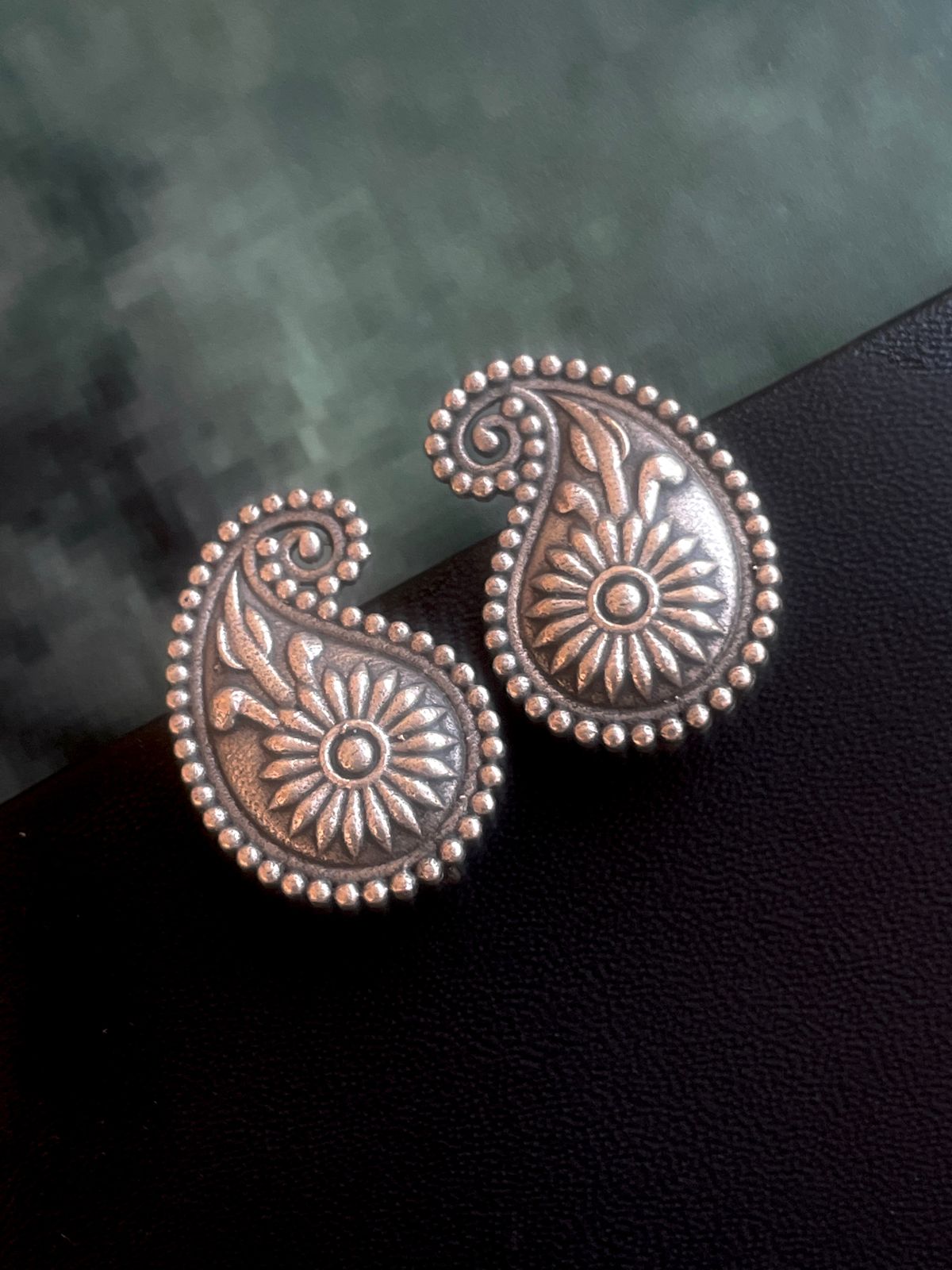 Floral Oxidized Stud Earring