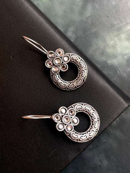 Small Stone Oxidized Round Light Weight Earring