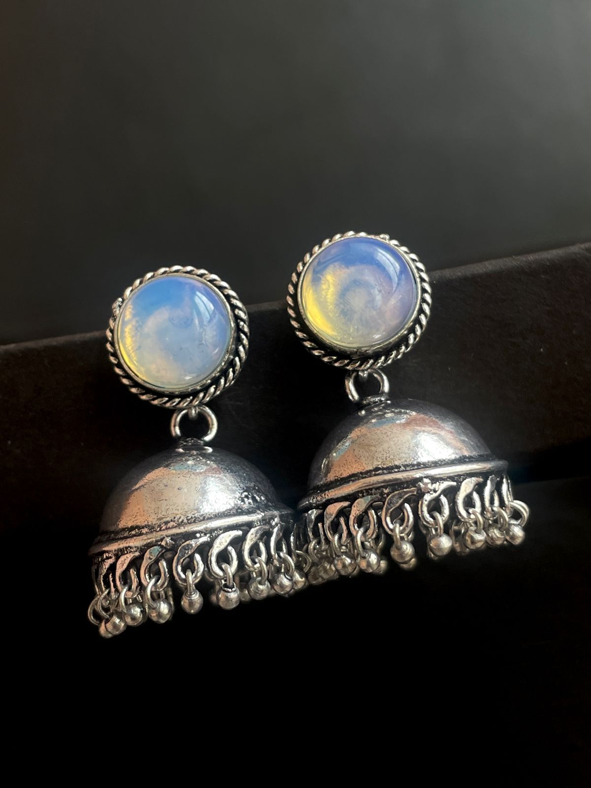 Monalisa Stone Top with Oxidized Jhumki Earring