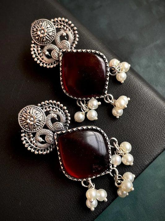 Monalisa Stone Oxidized Stud Earring