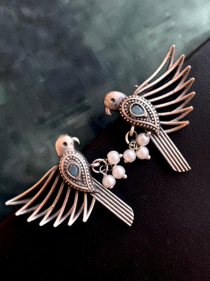 Oxidized Bird Shape Antique Stud Earring