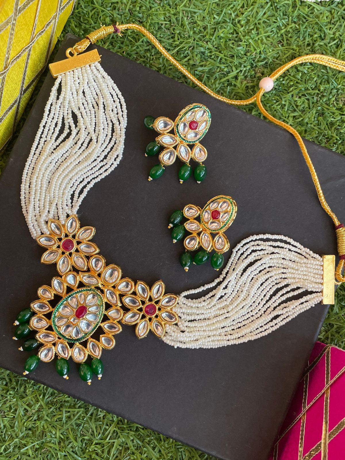 Kundan Choker with Earring Set