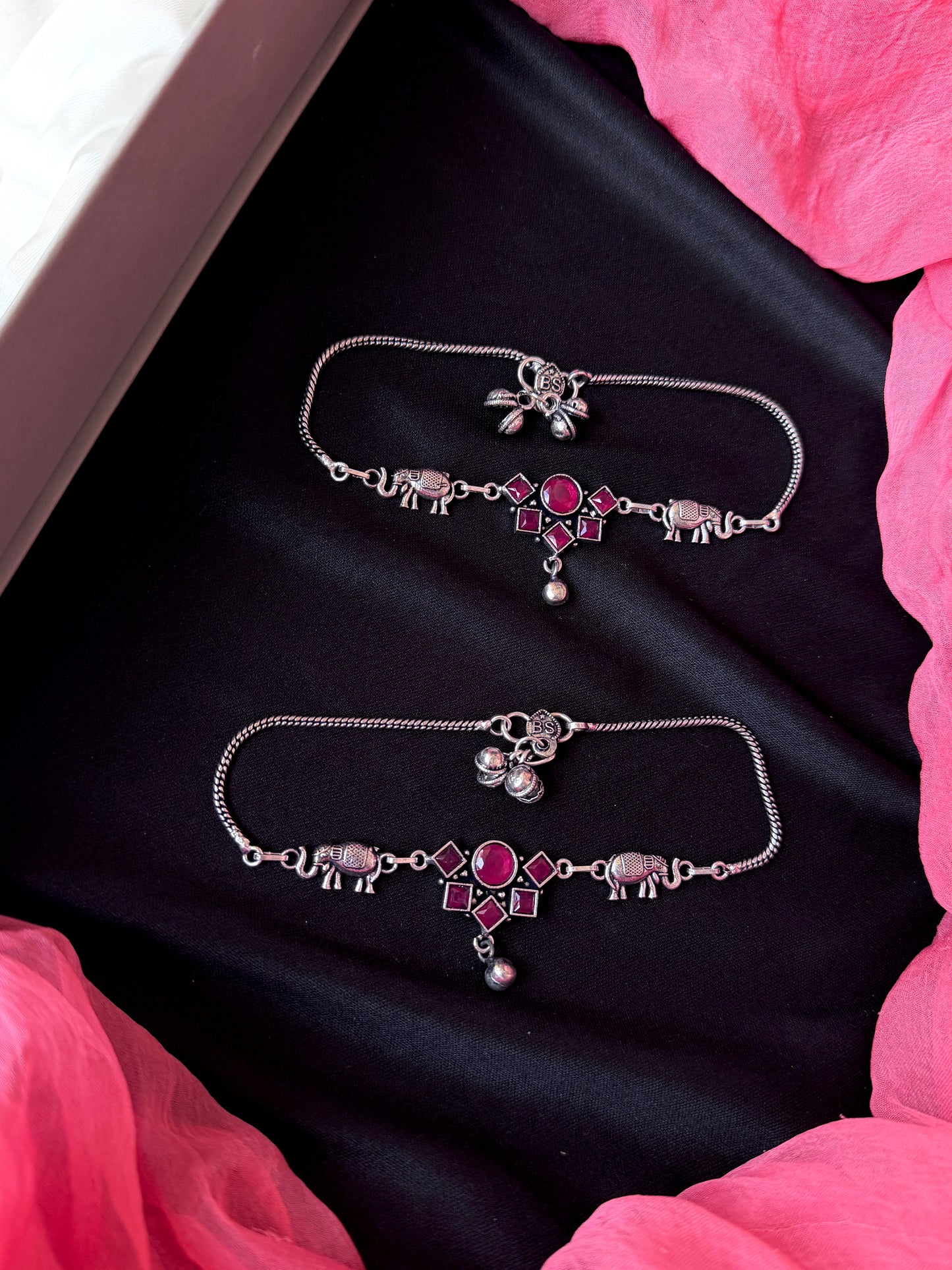 Monailsa Stone Silver Replica Anklet