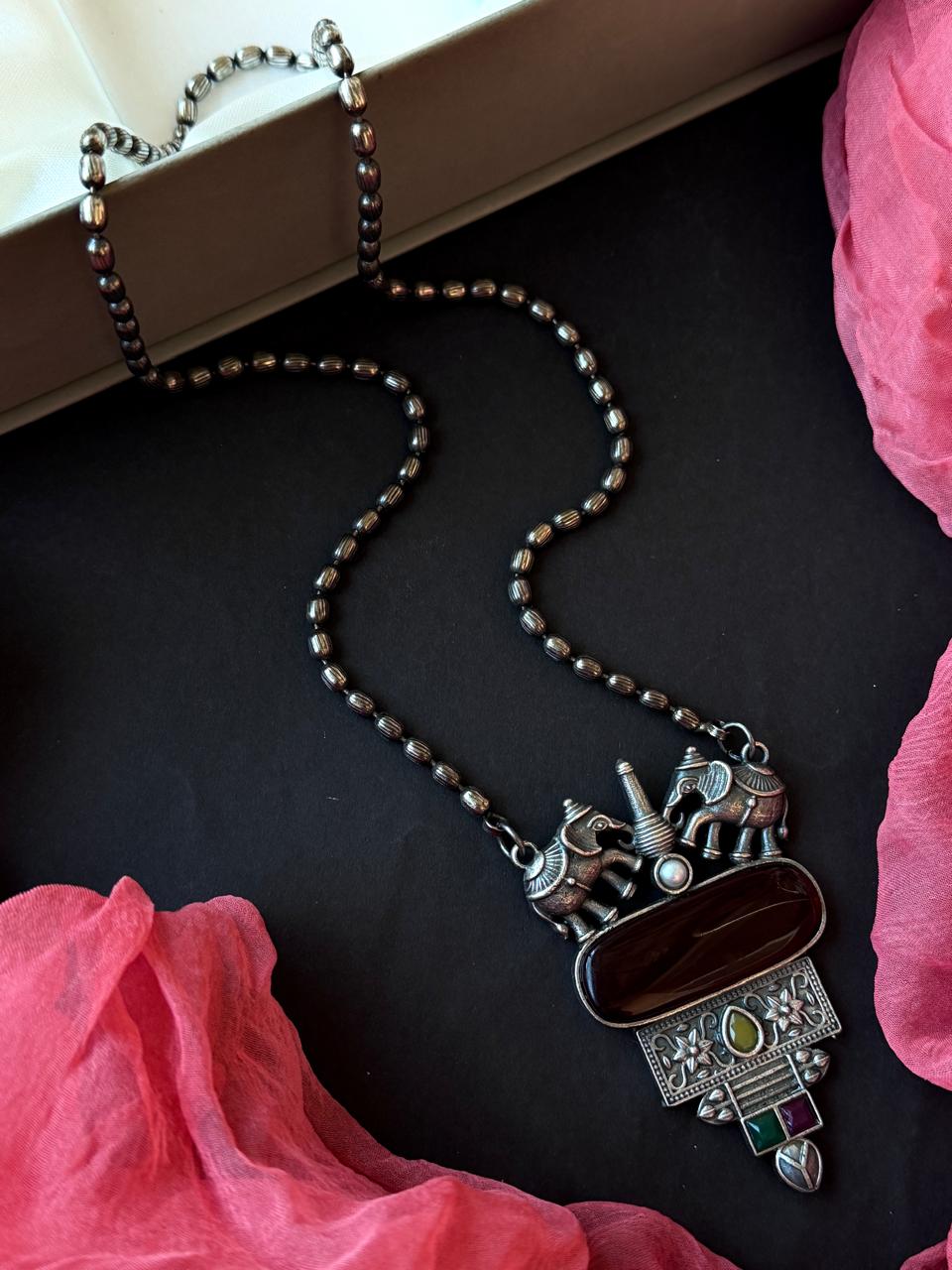 Monalisa Stone Big Pendant Oxidized Chain Necklace