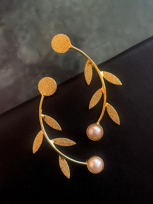 Monalisa Stone Golden Leaf Earring