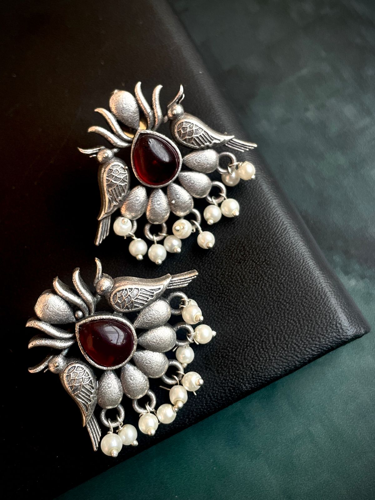 Monalisa Stone Oxidized Stud Earring