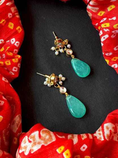 Monalisa Stone Pachi Kundan Beaded Earring