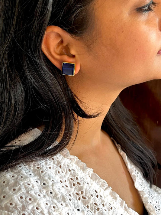 Monalisa Stone Stud Earring